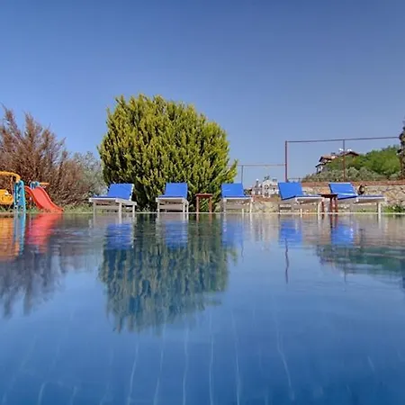 Yildirim 1, Private With 70m2 Pool 빌라 *